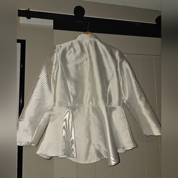 Pretty, suit jacket - Picture 2 of 5